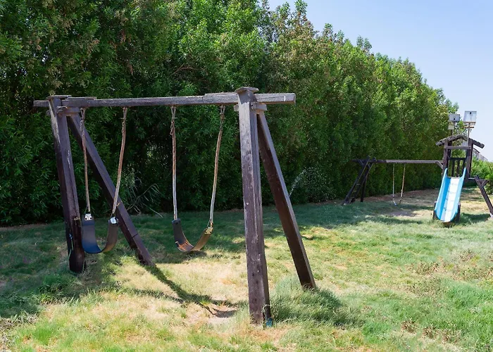 Fox House Szálloda 3*